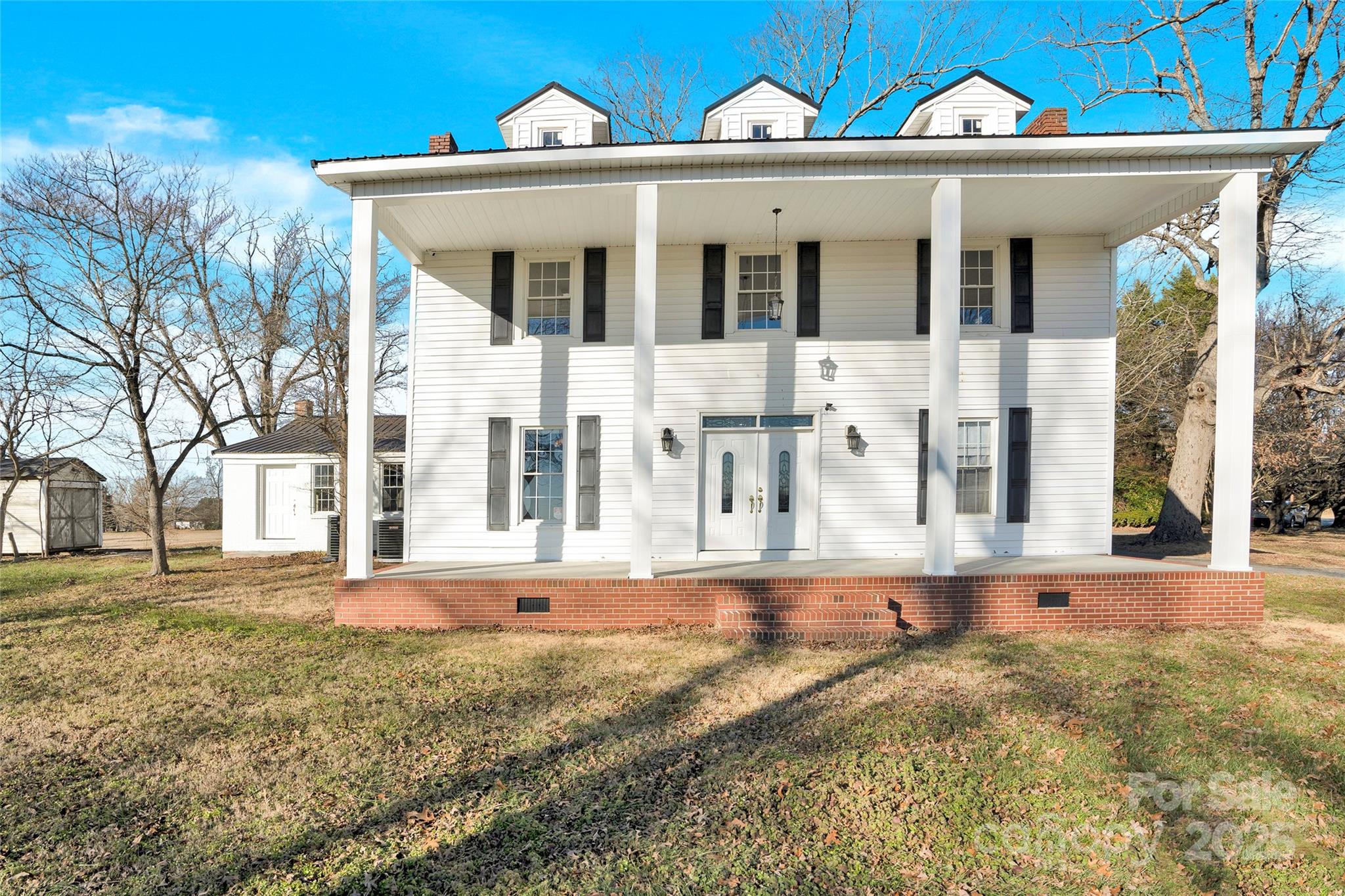 550 Woodleaf Barber Road Property Photo