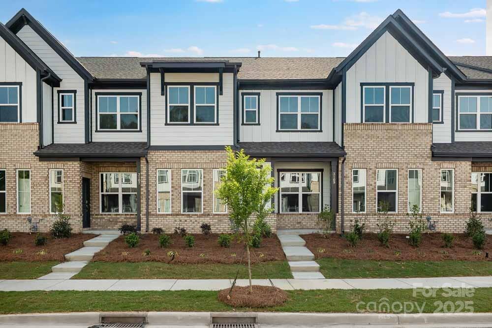 3109 Beacon Heights Road Property Photo