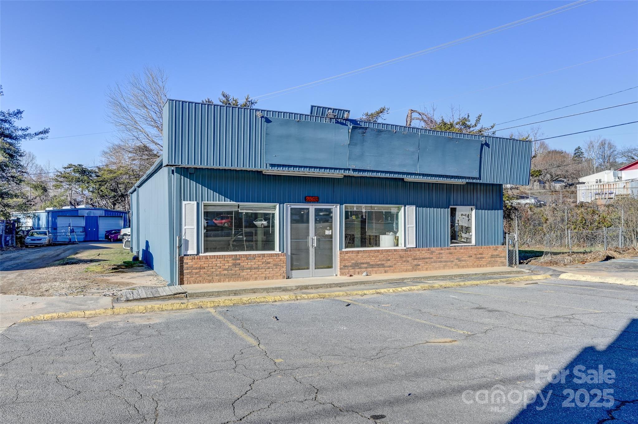 2068 Us 70 Highway Property Photo