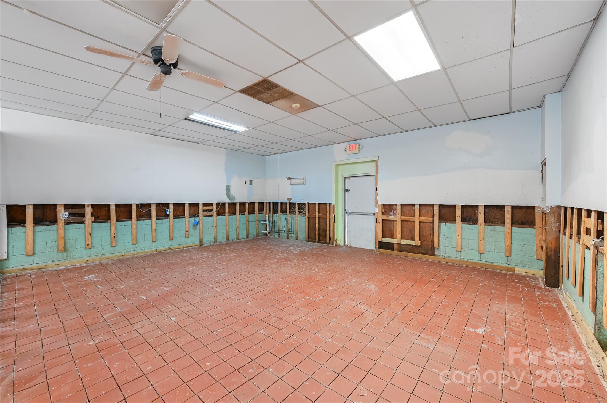 2068 Us 70 Highway Property Photo 6