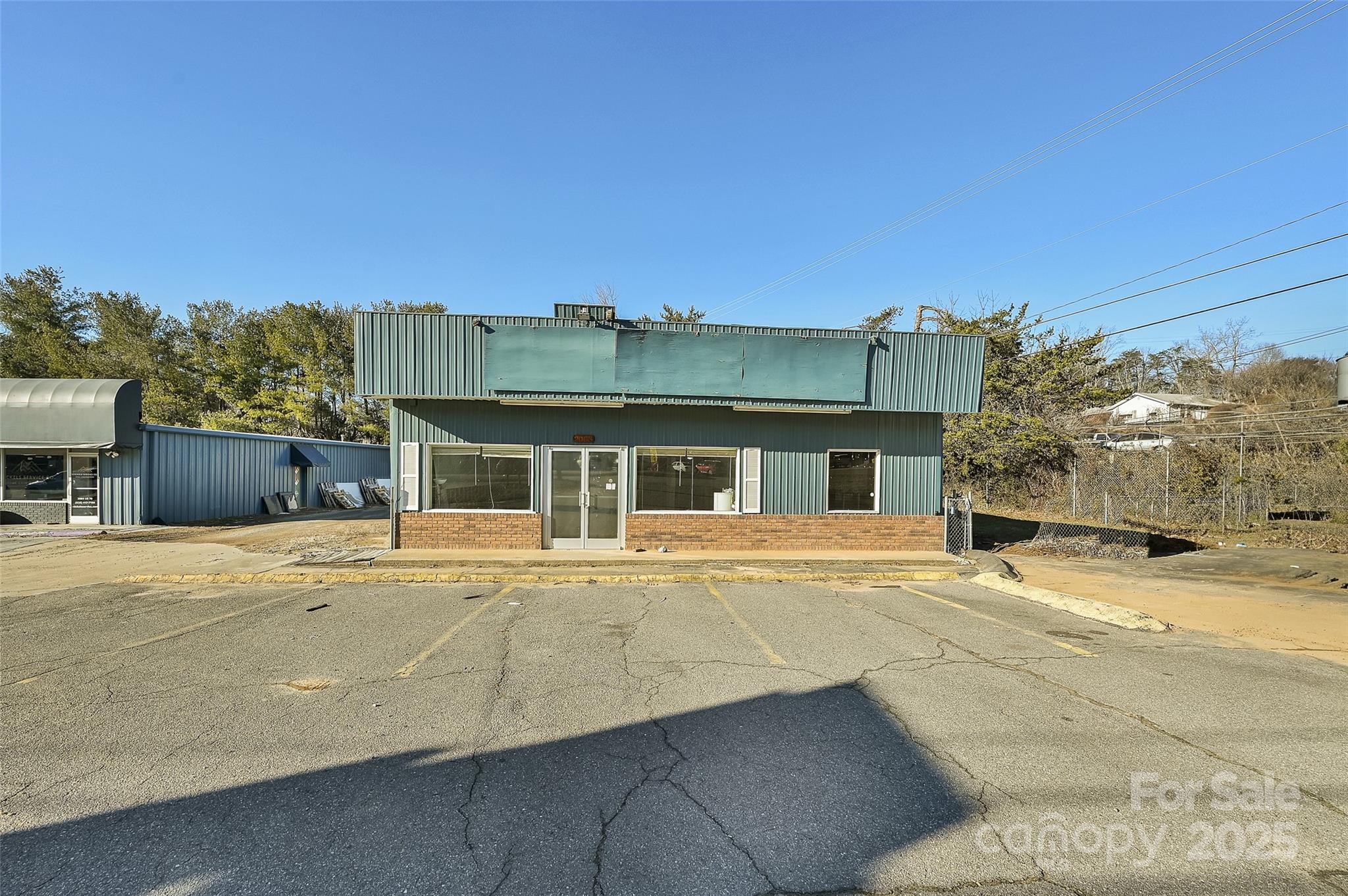 2068 Us 70 Highway Property Photo 18
