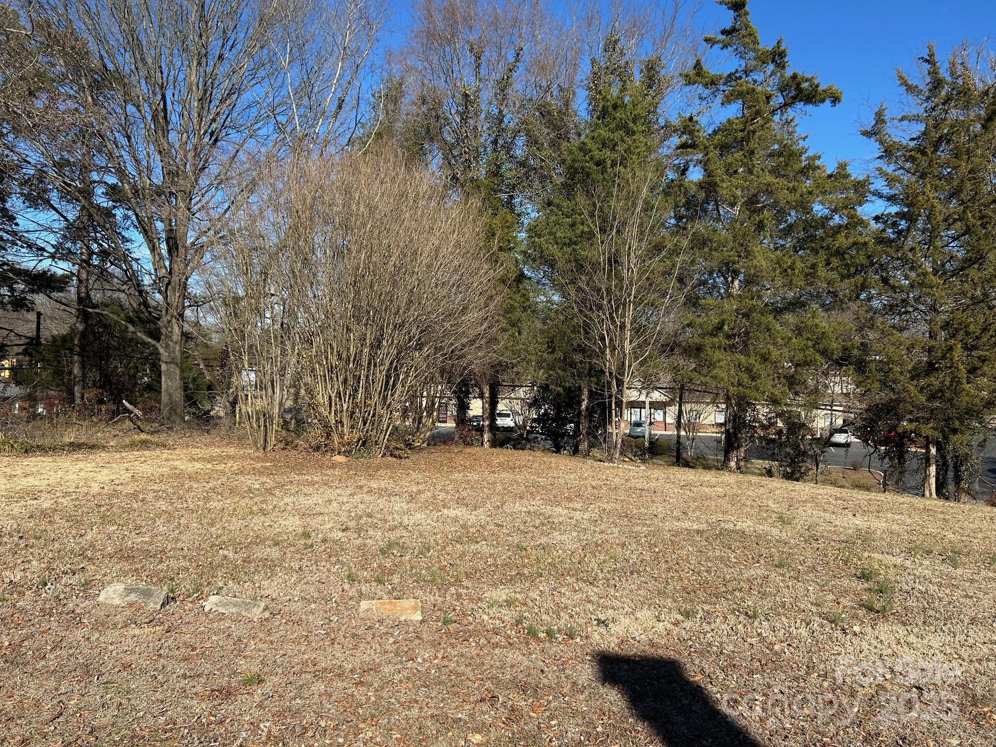 520 Central Drive Property Photo 15