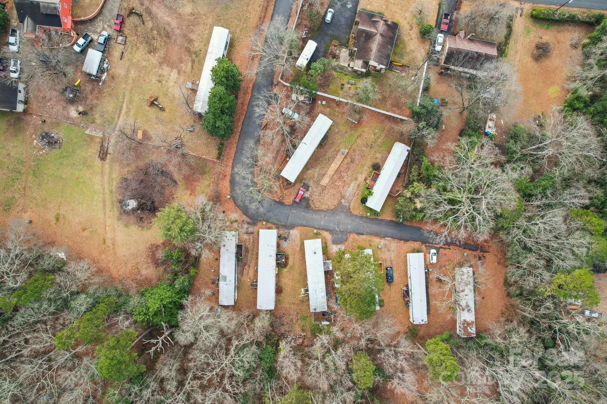 136 Cain Circle Property Photo 4