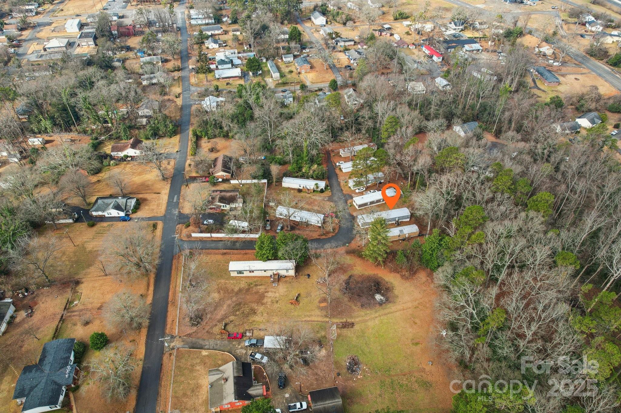 136 Cain Circle Property Photo 8