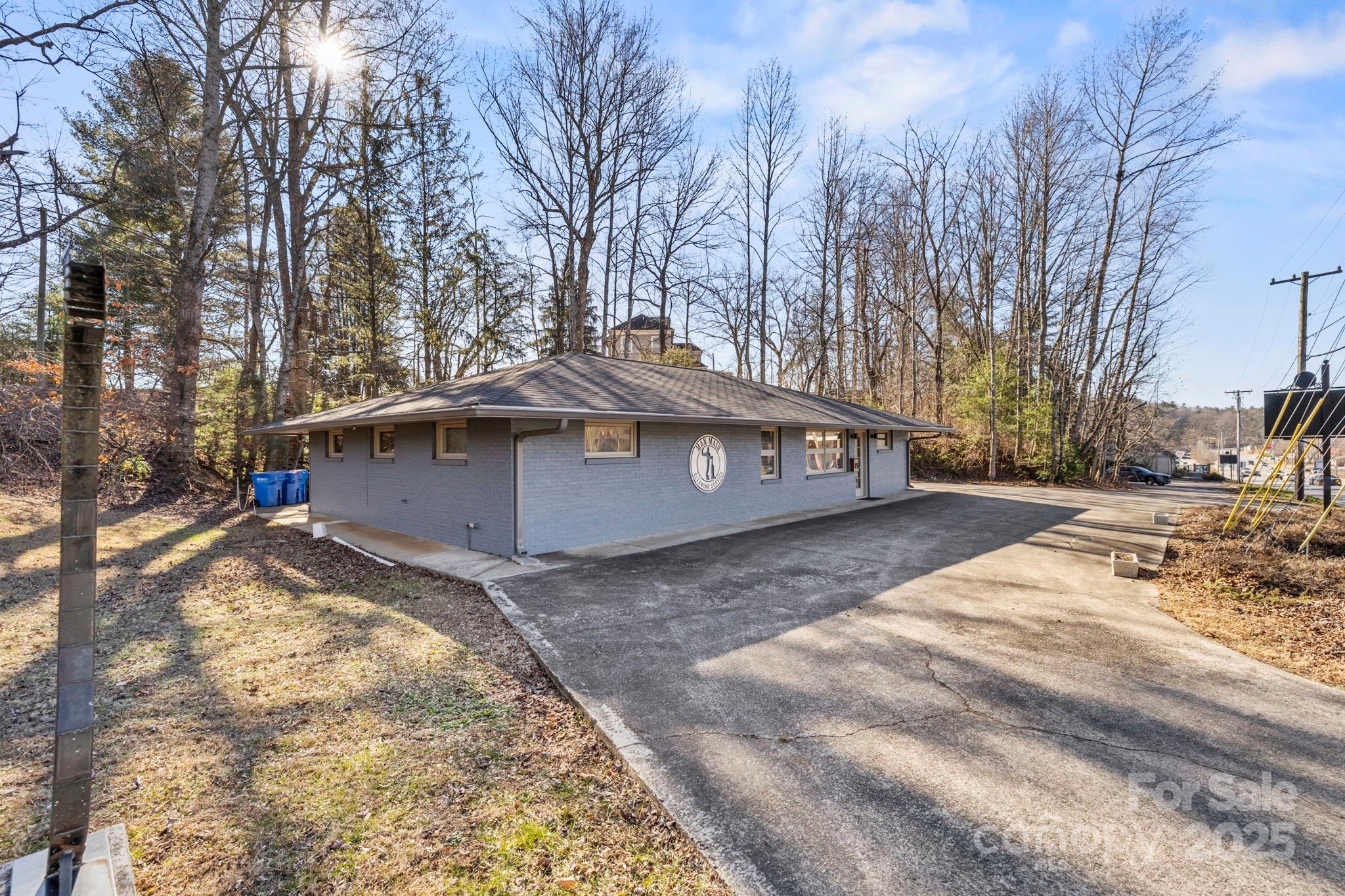 15 Rosman Highway Property Photo 3