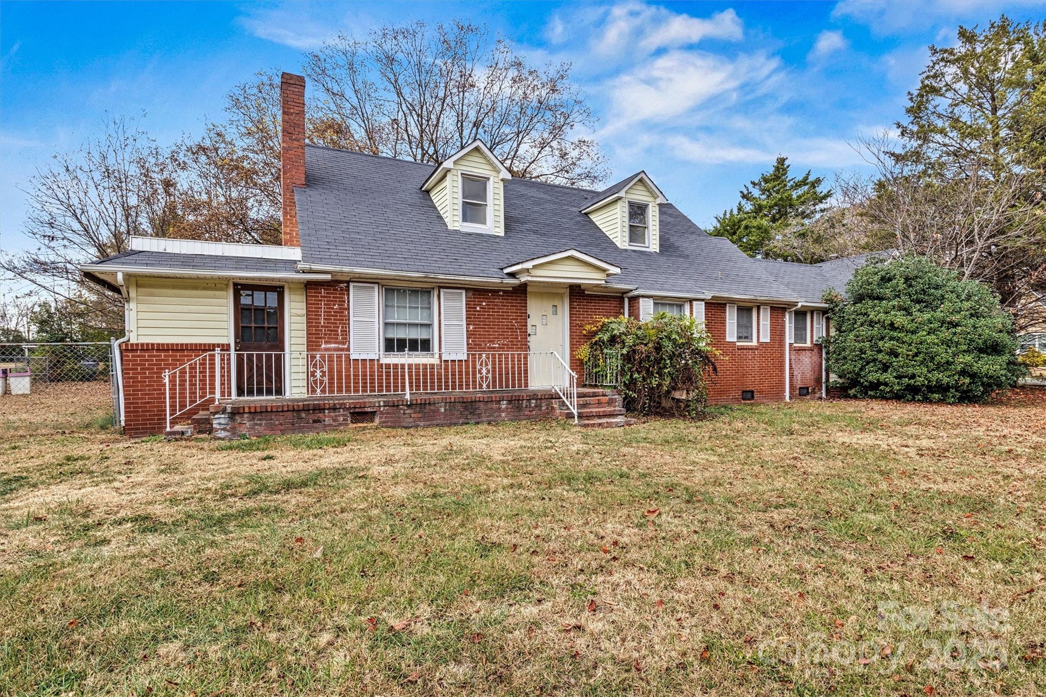 1190 S Nc 16 Business Highway Property Photo 9