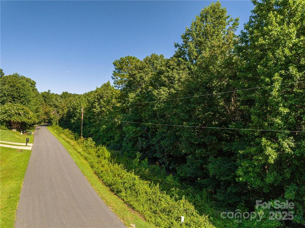 6210 Mountainside Drive Property Photo 2