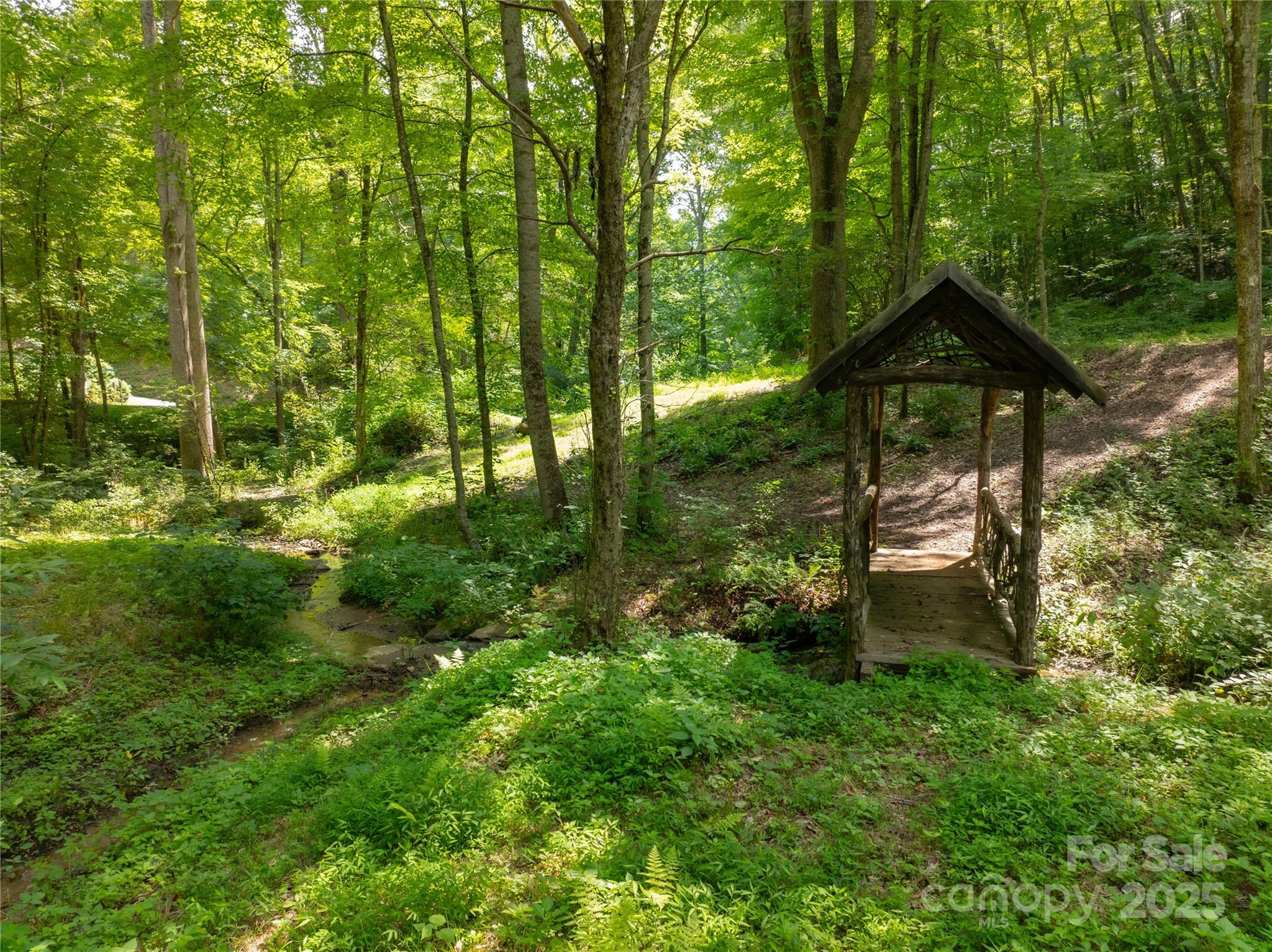 00 Wandering Trail 98 Property Photo 18