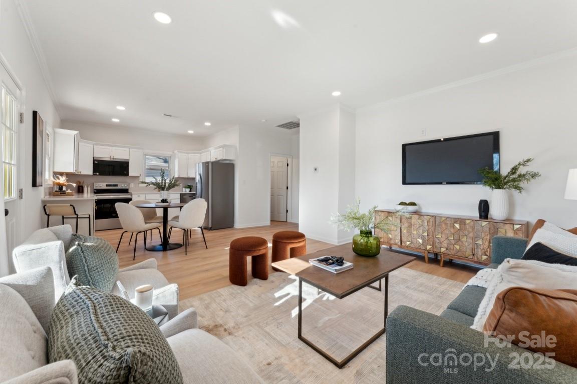 2212 Jackson Street Property Photo