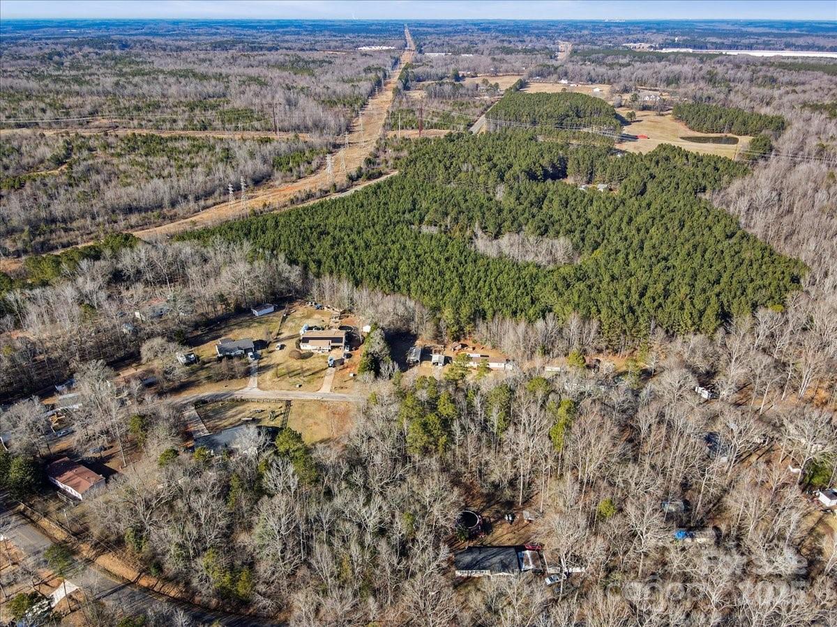 0000 Eastcreek Road 81-85 Property Photo 14