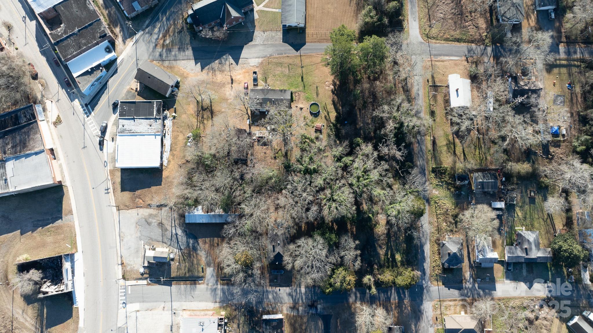 3 Catawba Avenue Property Photo 3