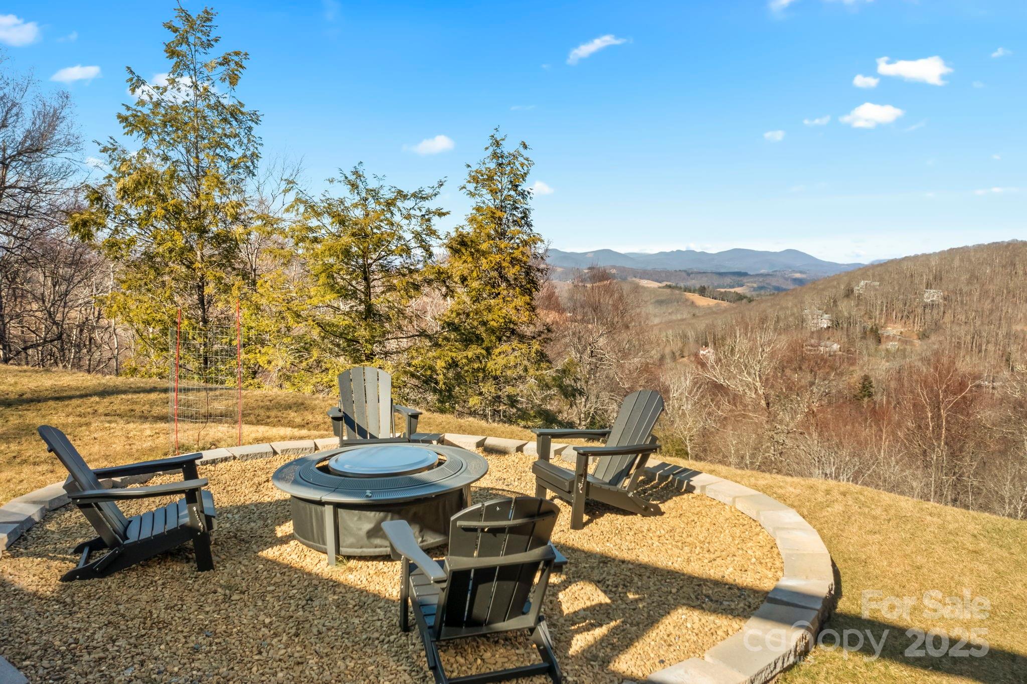 419 Antler Trail Property Photo 7