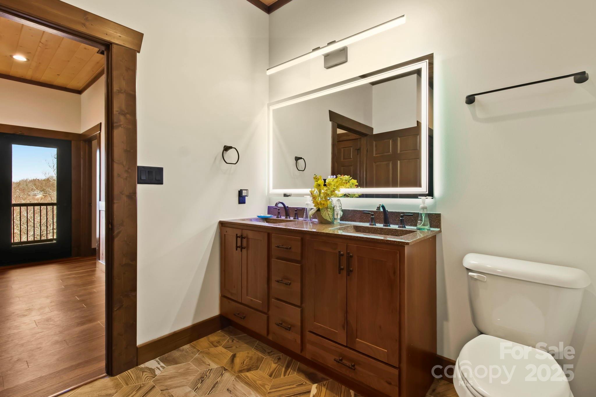 419 Antler Trail Property Photo 40