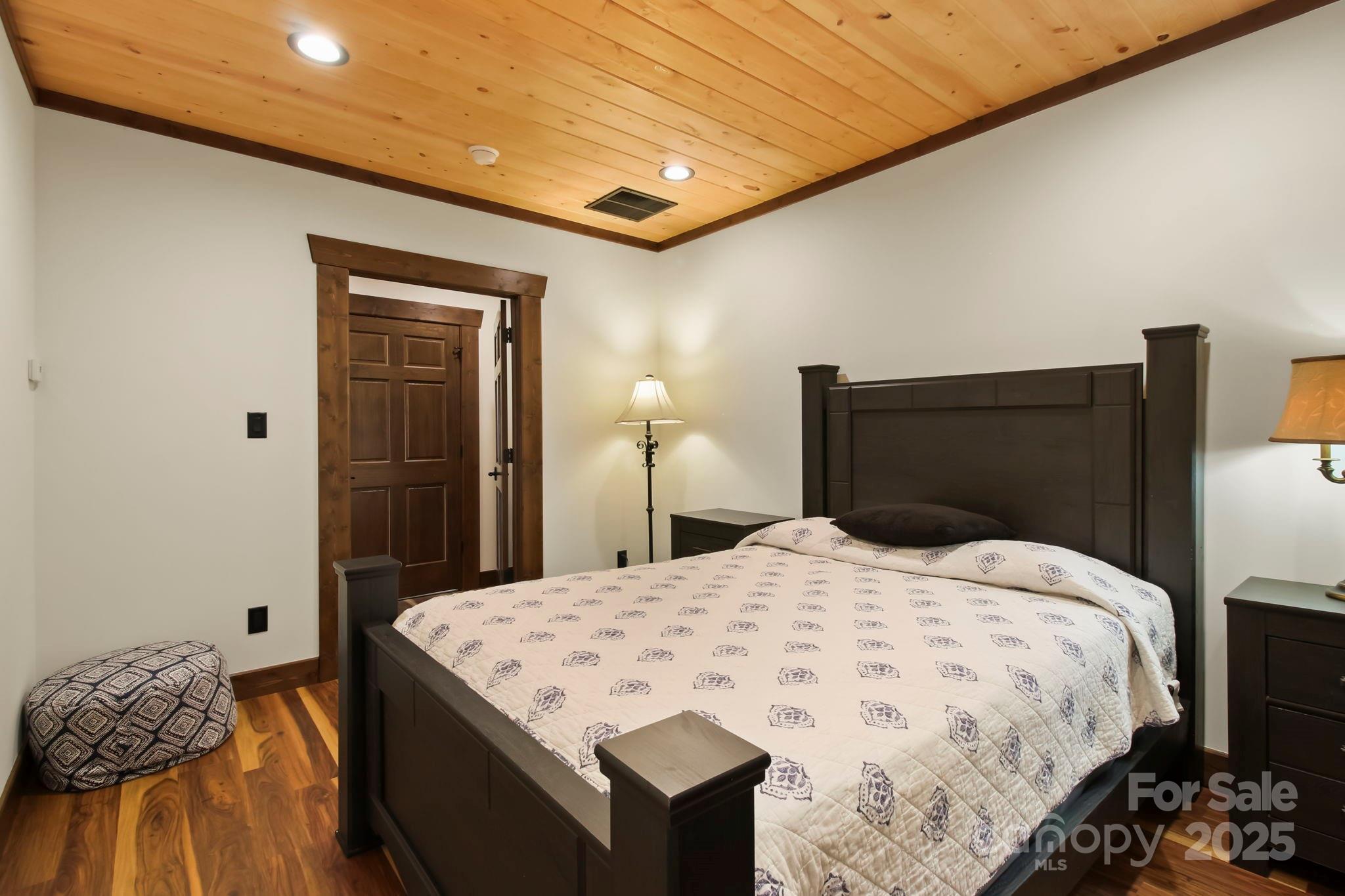 419 Antler Trail Property Photo 42