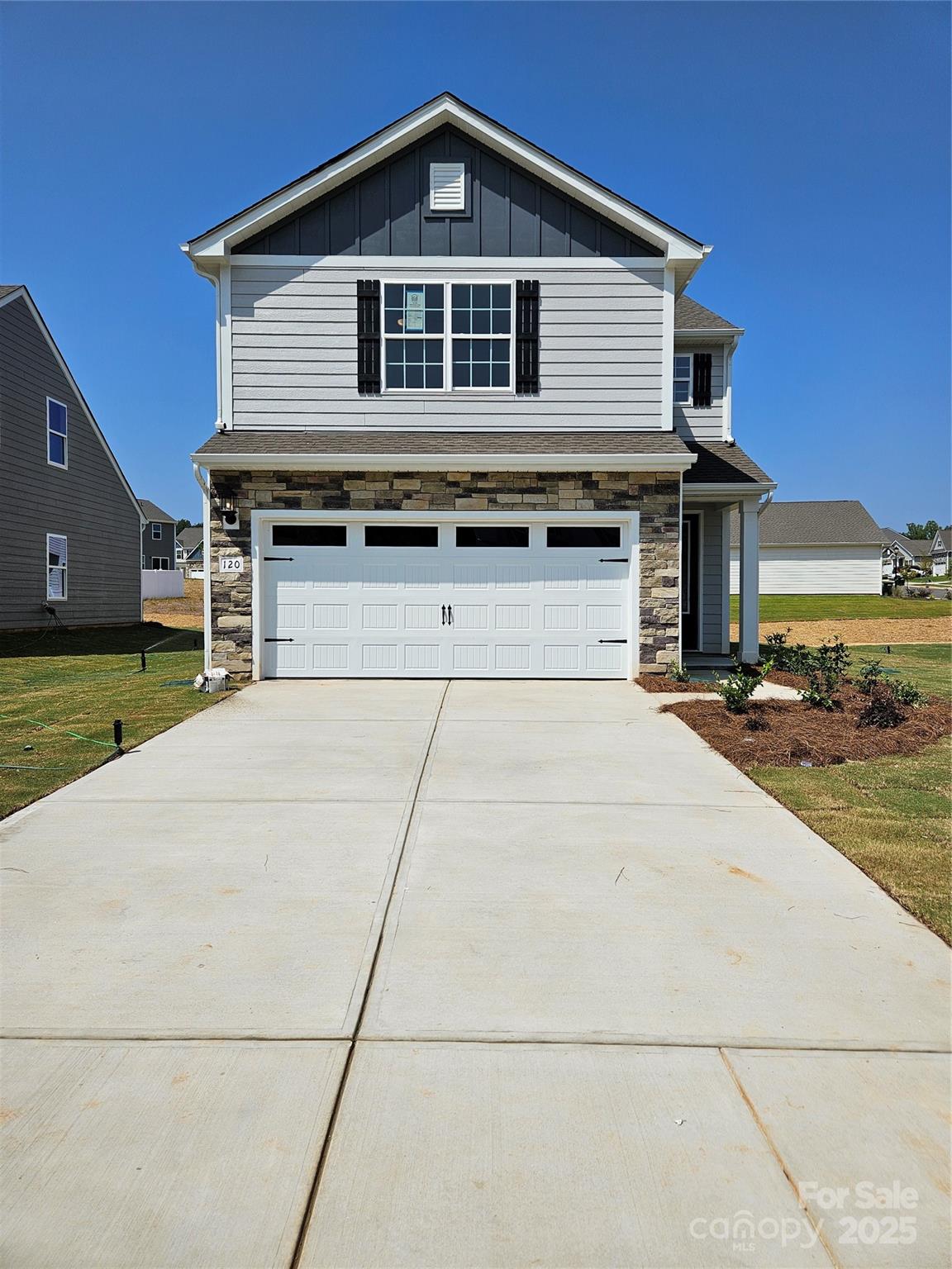 103 Adams Tree Way Property Photo 1