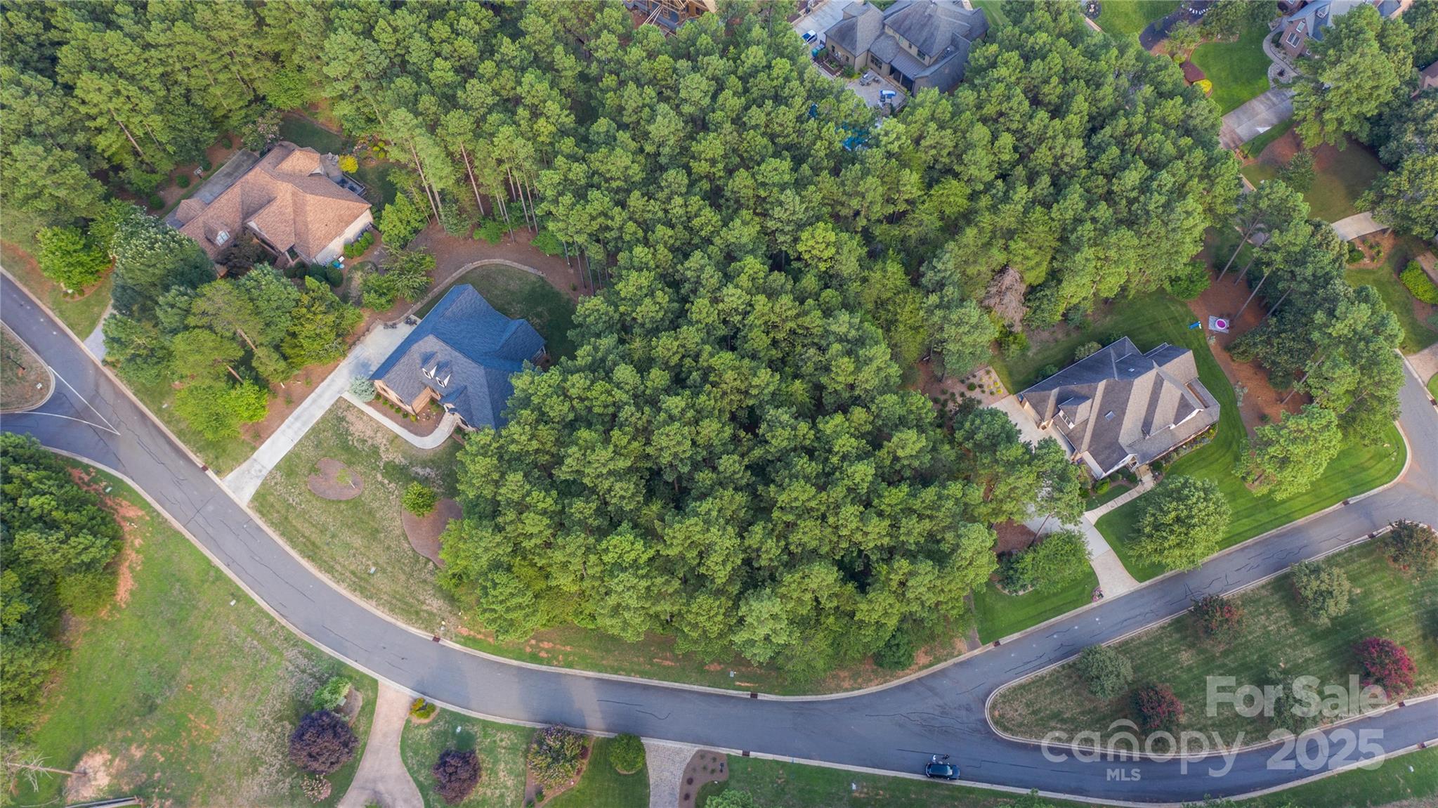 5149 Watermead Lane Property Photo 3