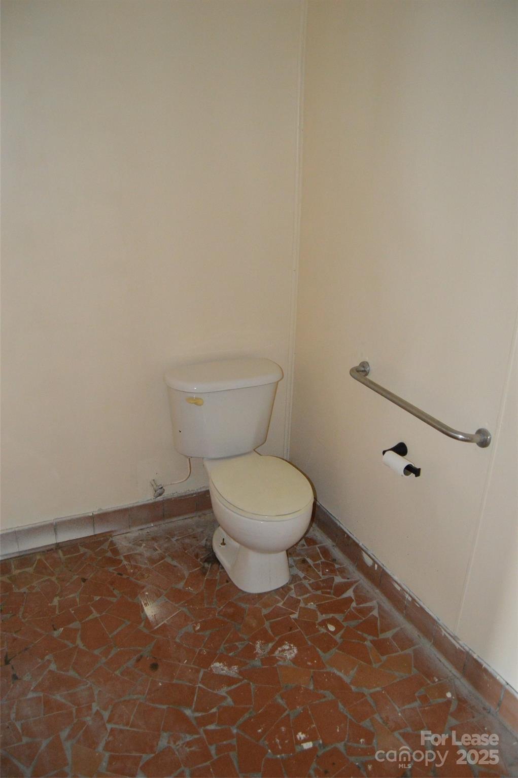 1470 Front Street Property Photo 10