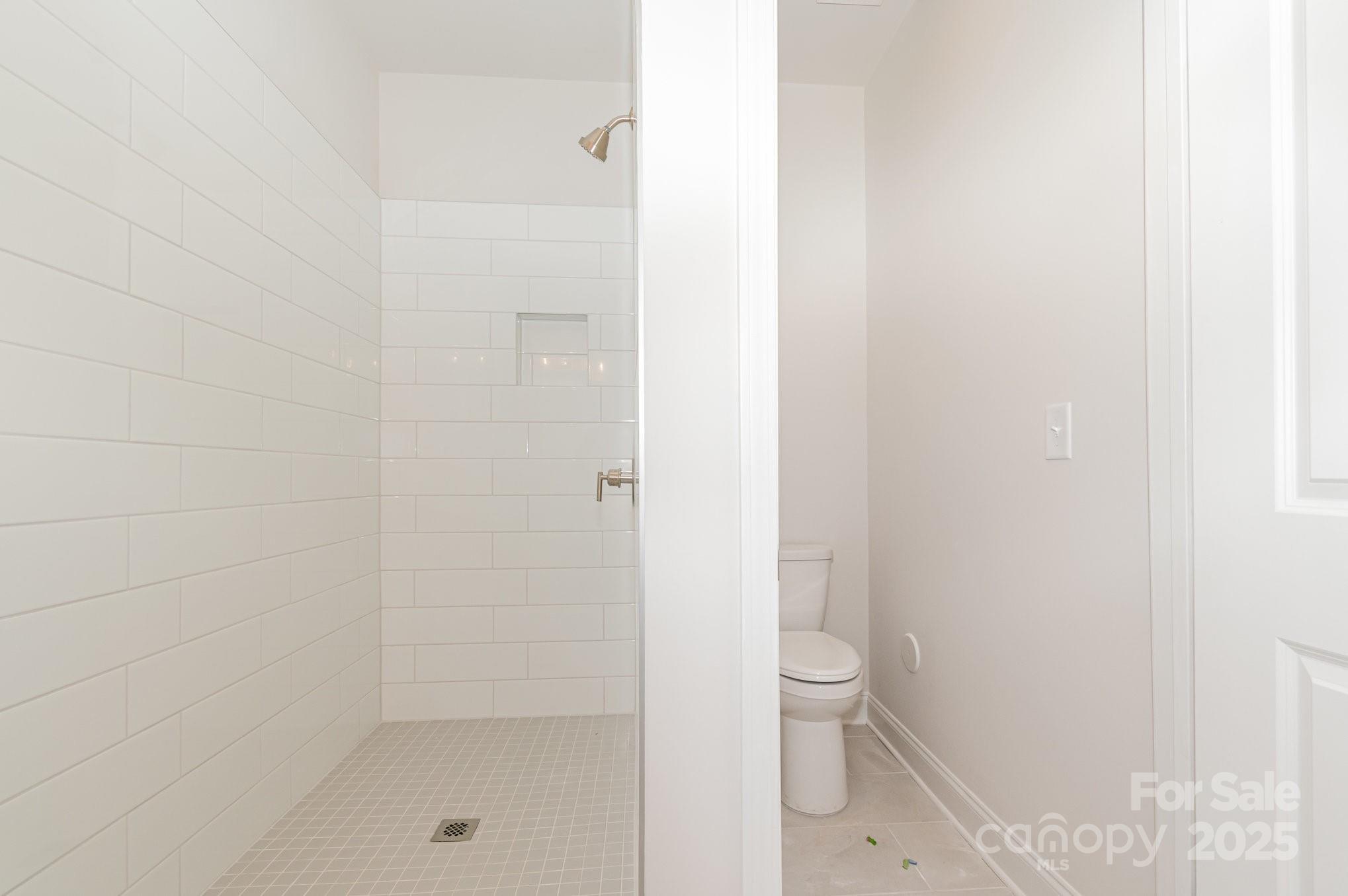 343 Gray Drive Property Photo 9