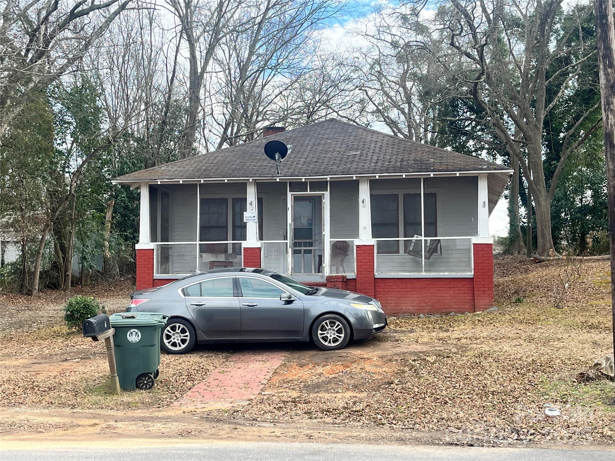 1 Catawba Avenue Property Photo