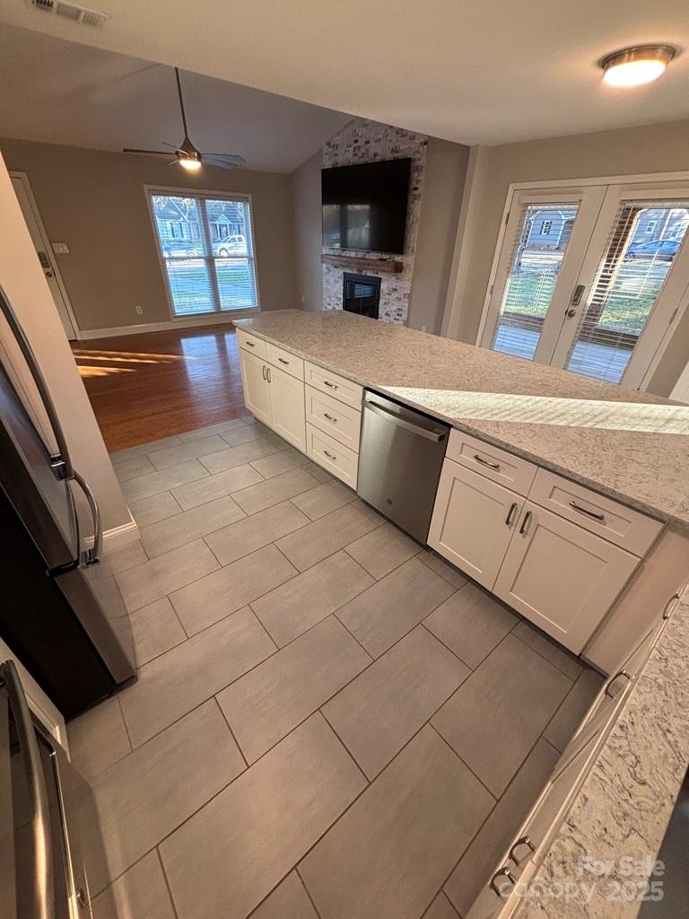 2411 Sutters Road Property Photo 8