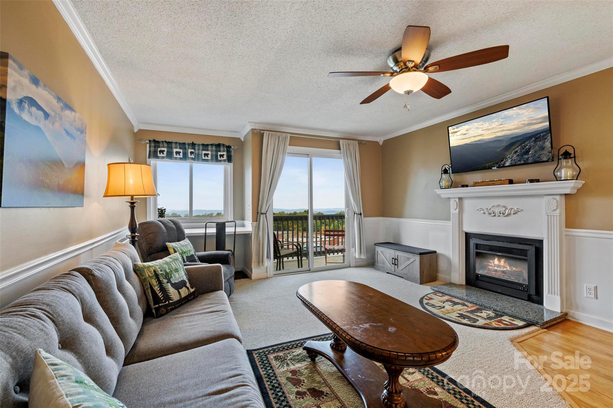 301 Pinnacle Inn Road 4211 Property Photo 10