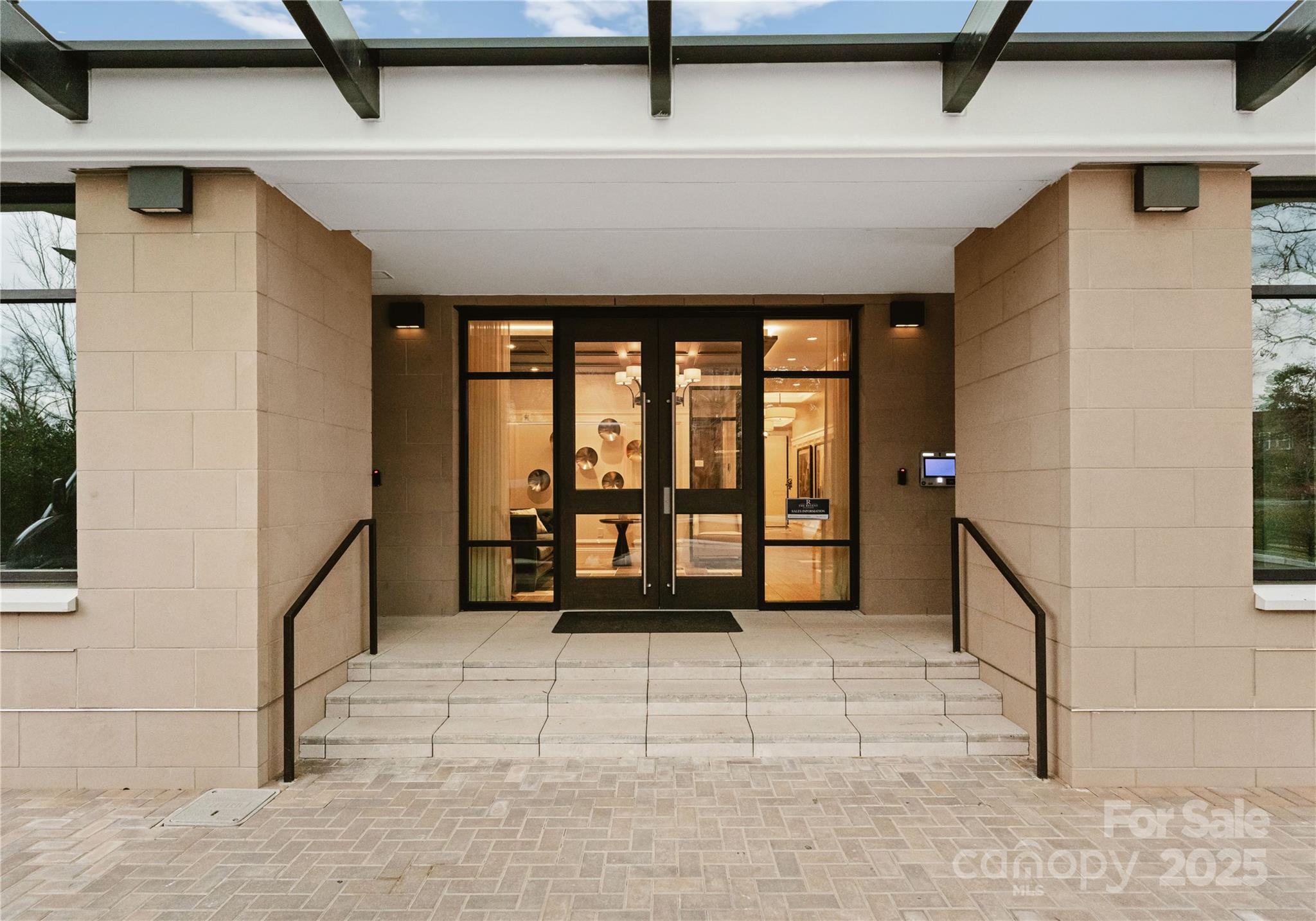 130 Cherokee Road 104 Property Photo 1