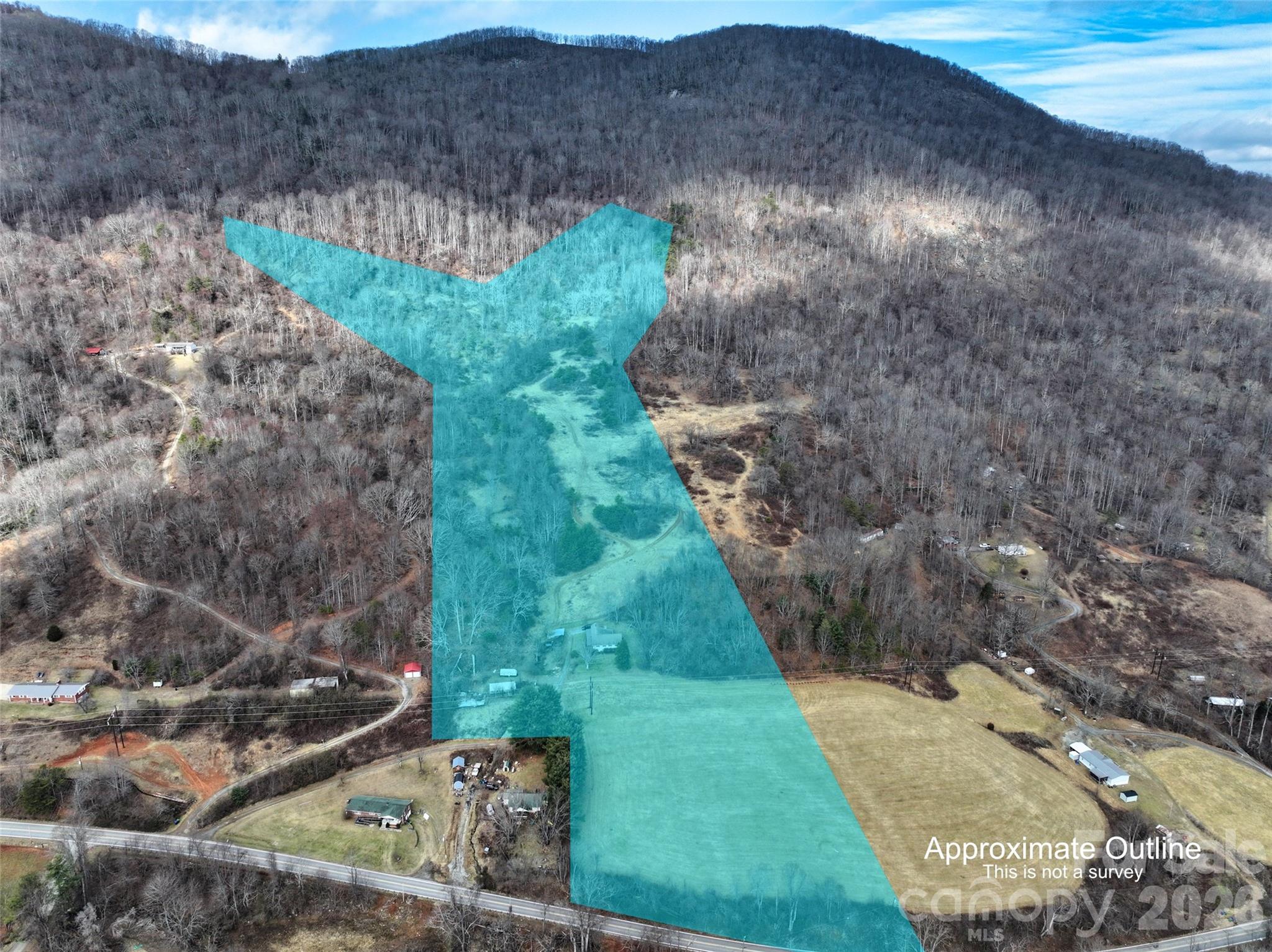 1567 Newfound Road Property Photo 3