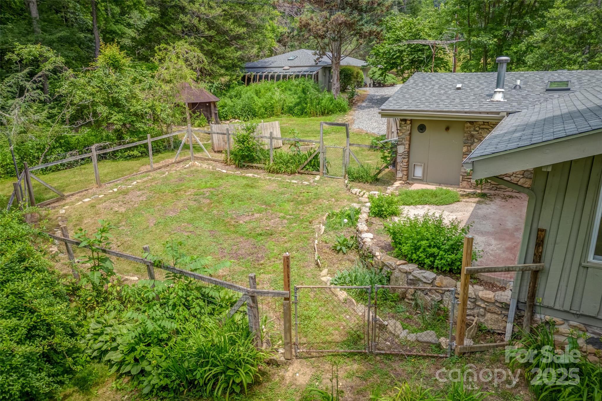 8749 Nc 63 Highway Property Photo 12