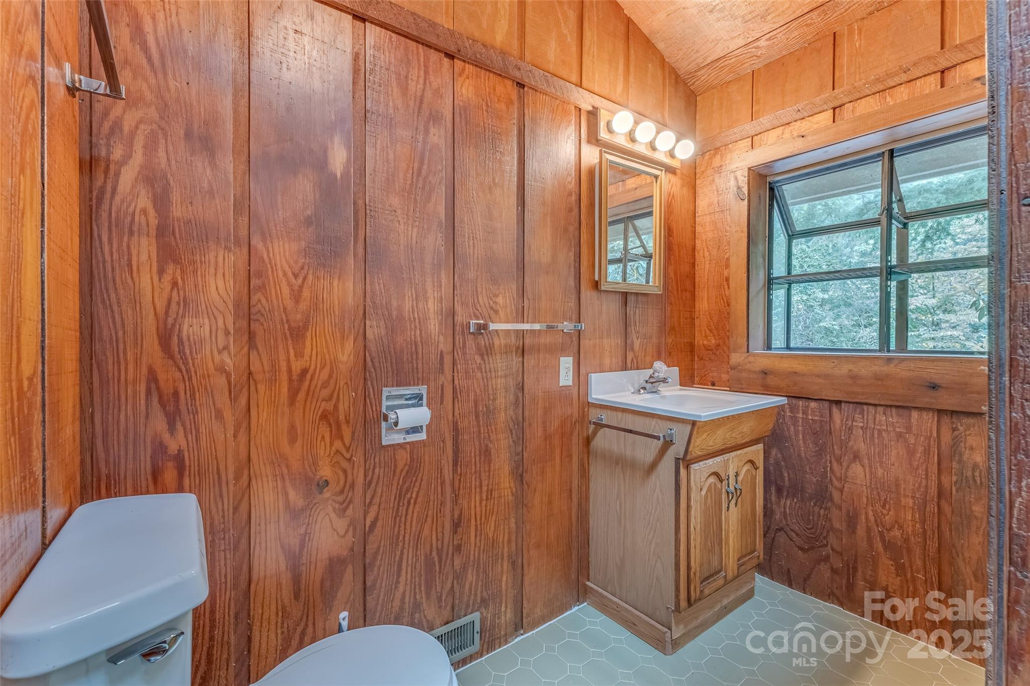 8749 Nc 63 Highway Property Photo 24