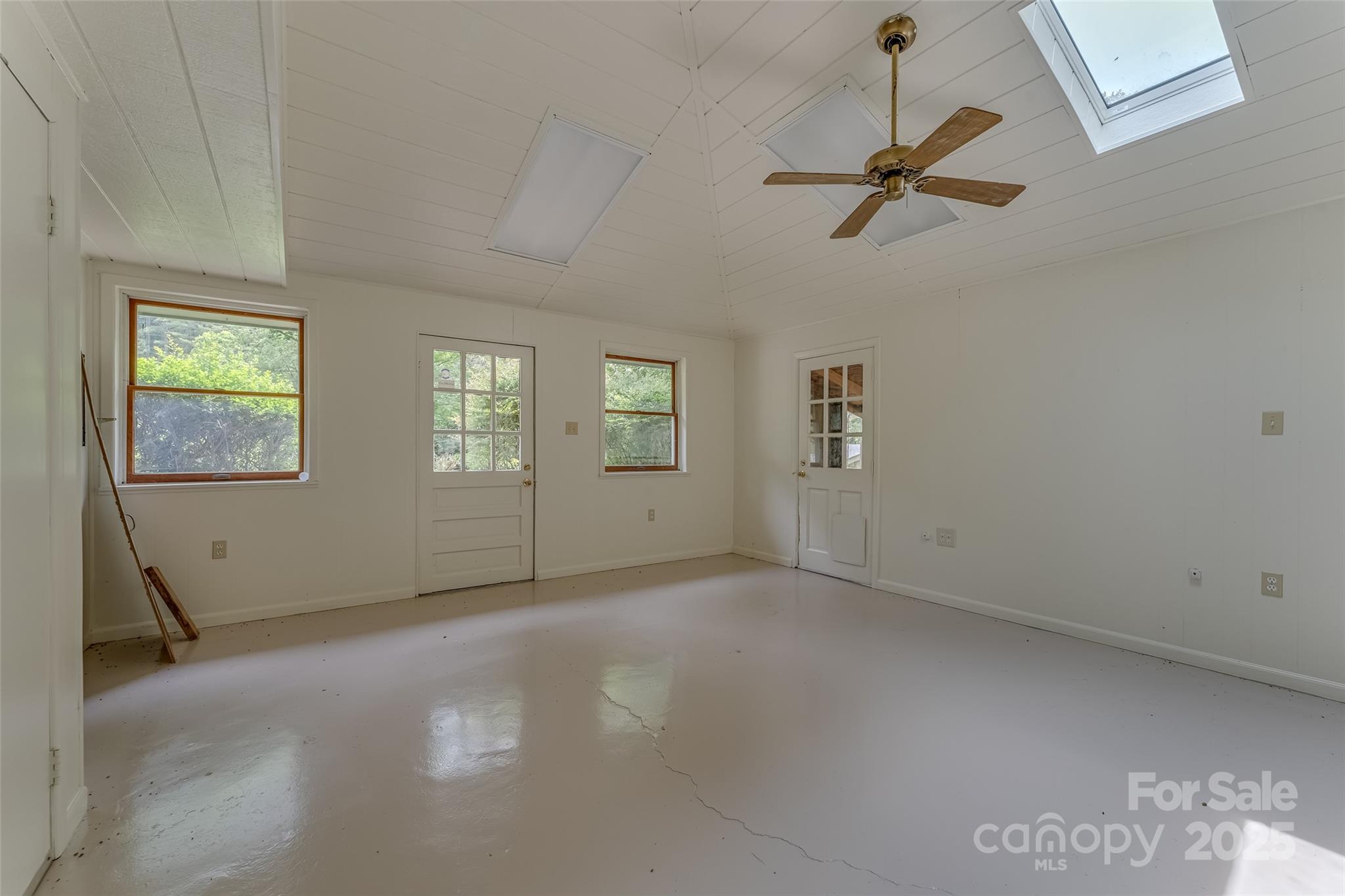 8749 Nc 63 Highway Property Photo 39