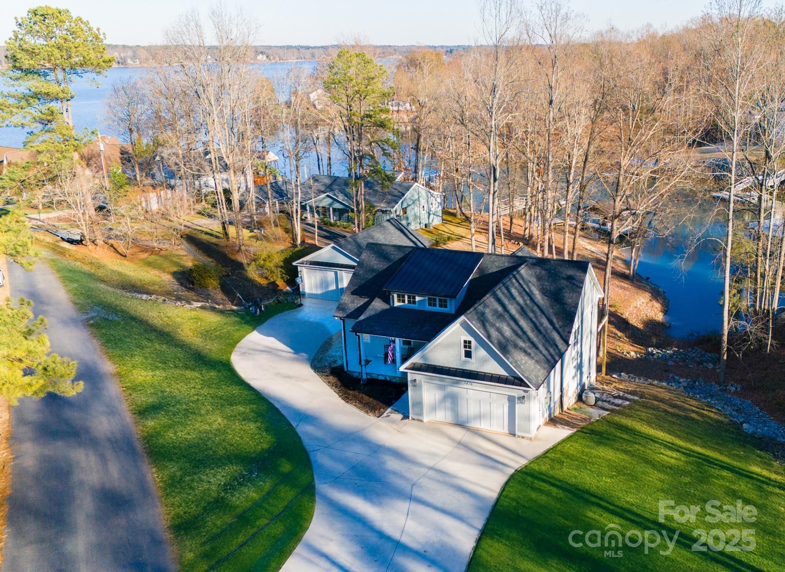 7476 Point Street Property Photo