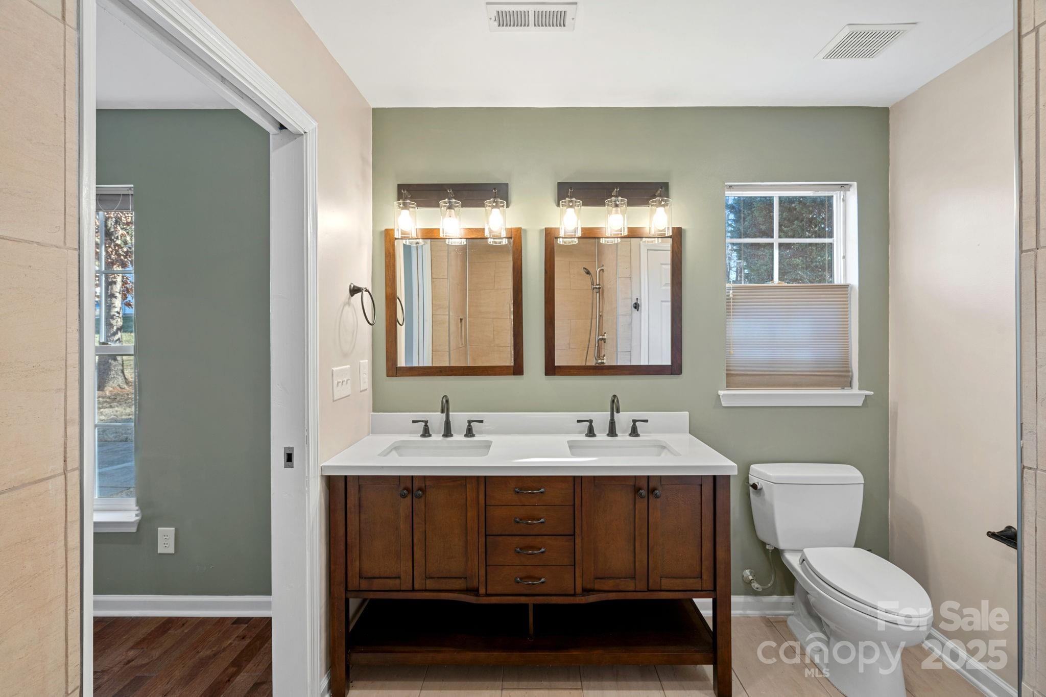 109 Washburn Range Drive Property Photo 12