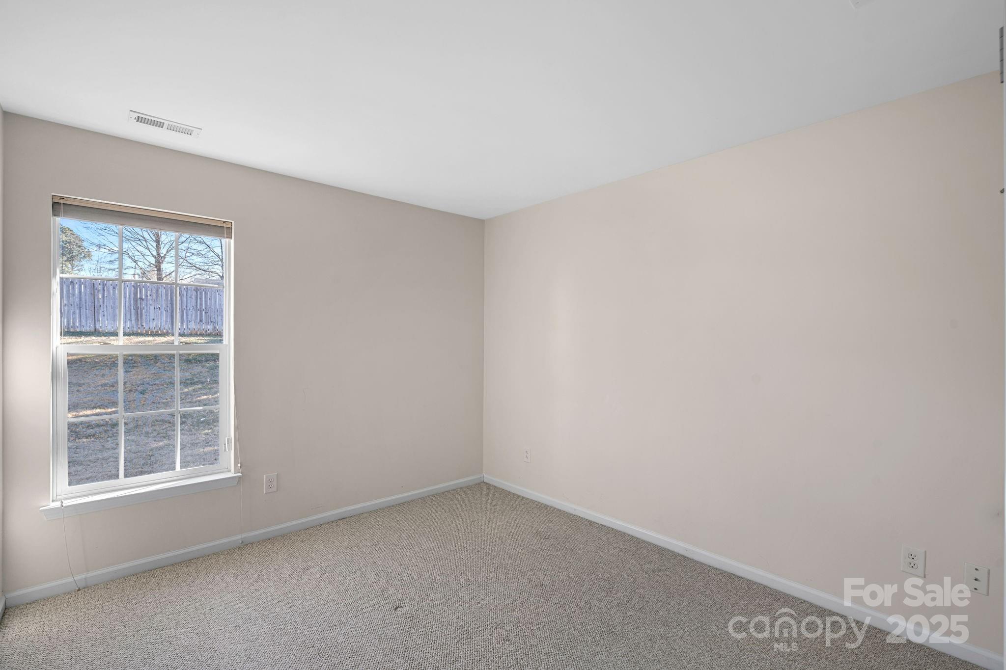 109 Washburn Range Drive Property Photo 14