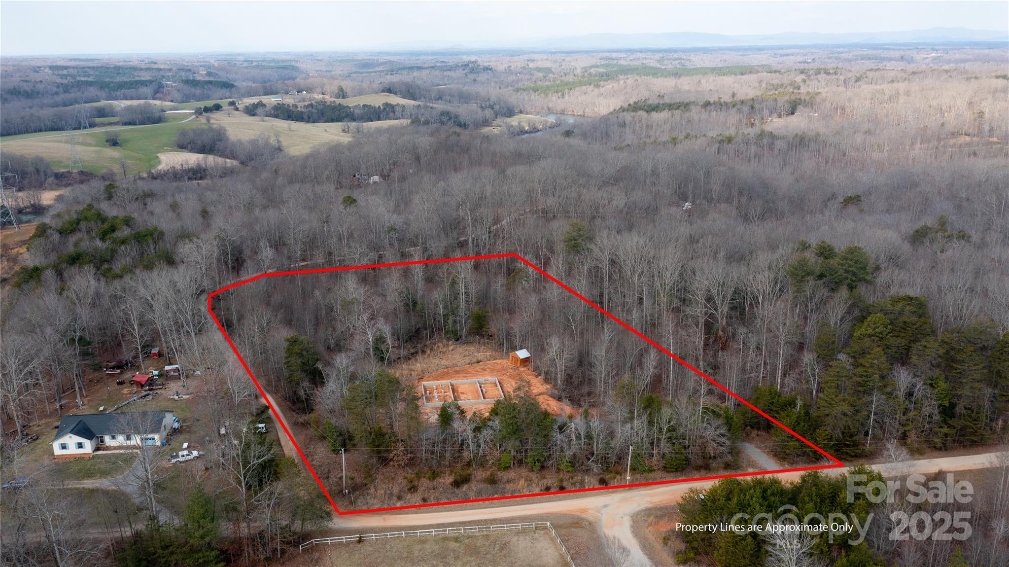 678 Jarvis Plantation Road Property Photo 4