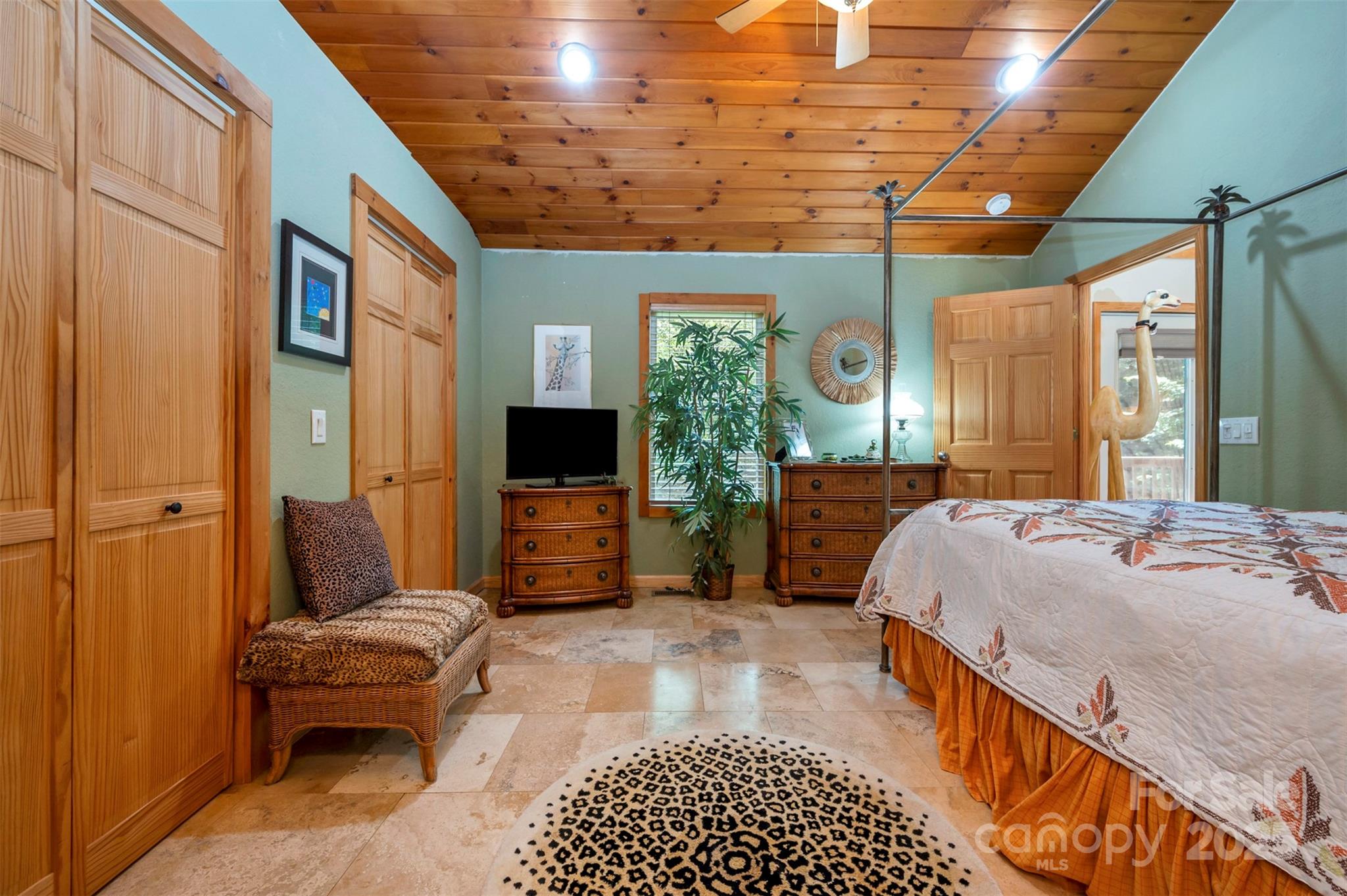 1026 Clearwater Parkway Property Photo 26
