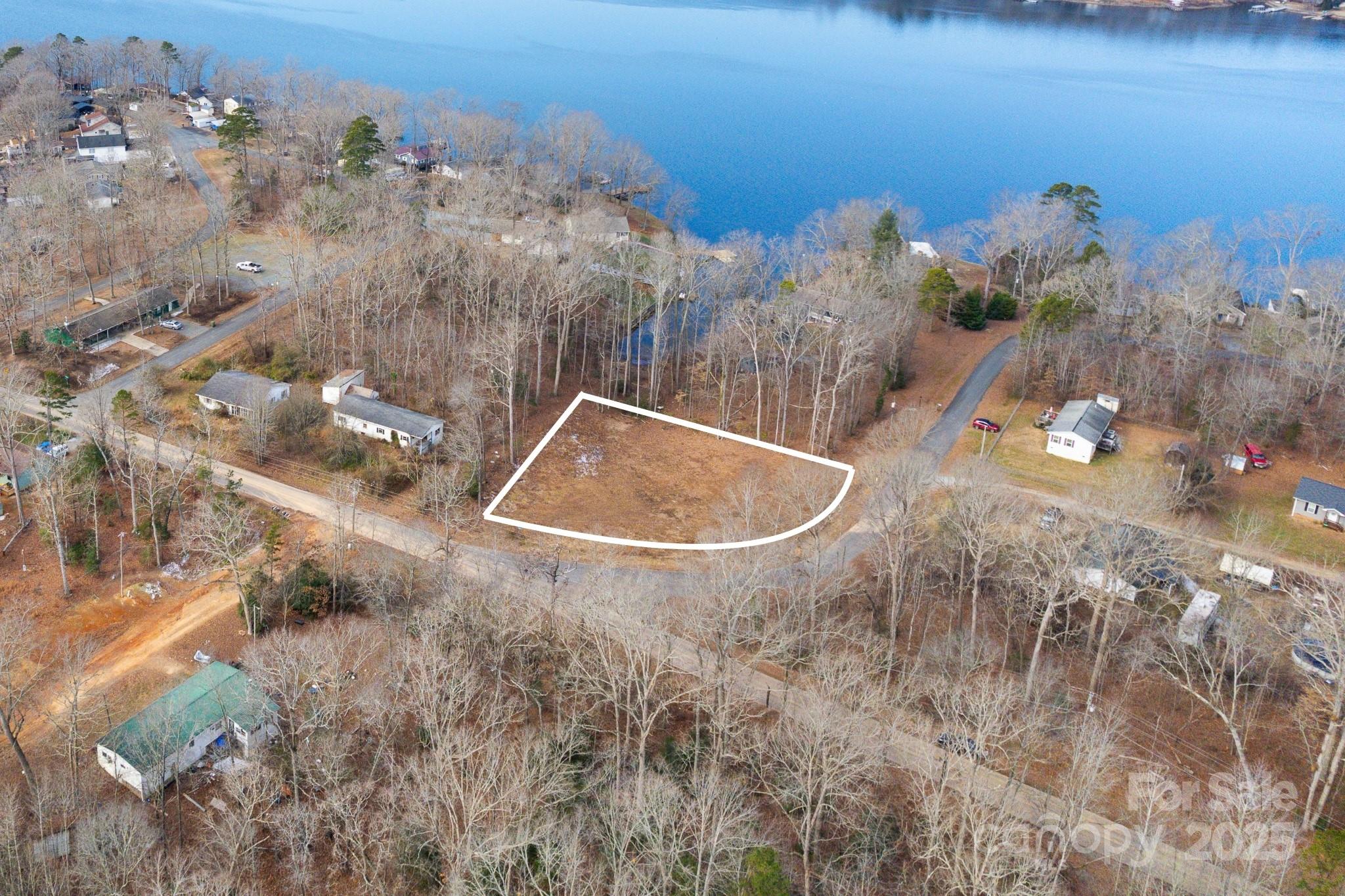 111 Waterway Drive Property Photo