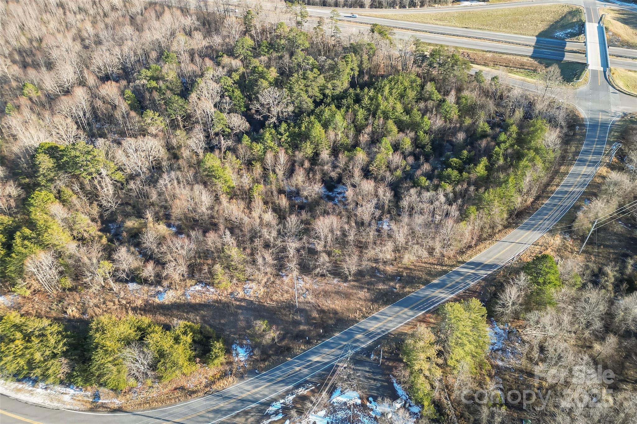 595 Causby Road Property Photo 6
