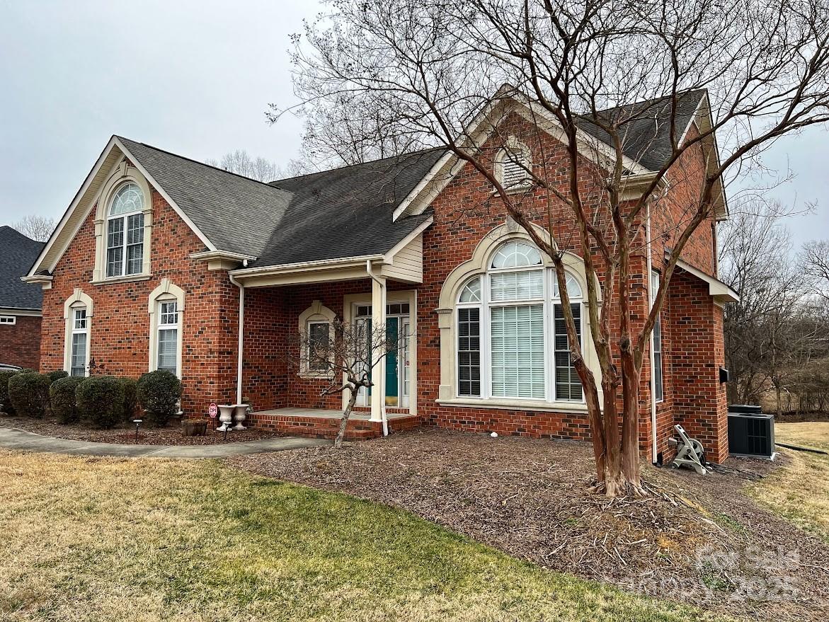 7925 Tottenham Drive Property Photo