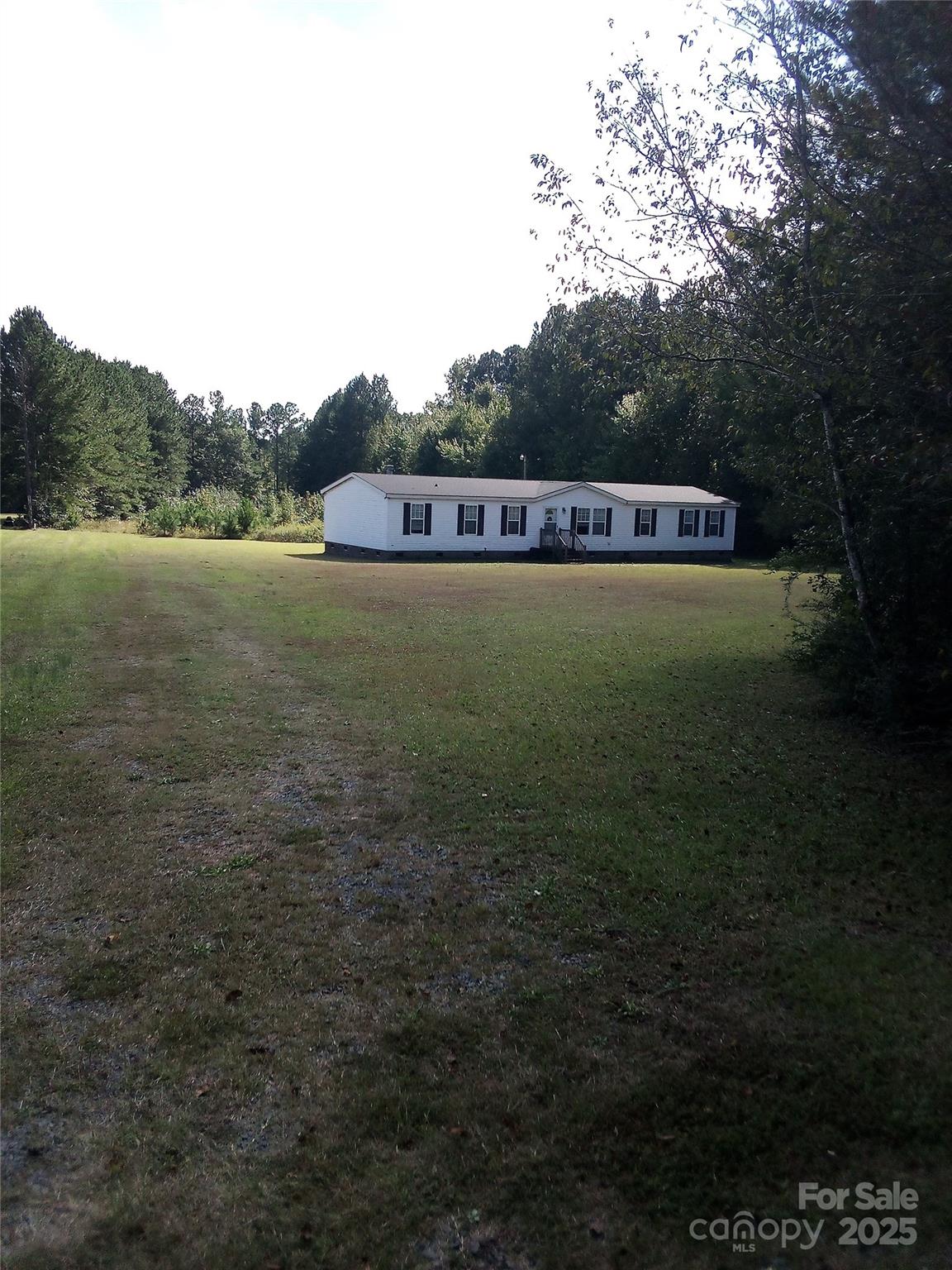 74 Noble Circle Property Photo