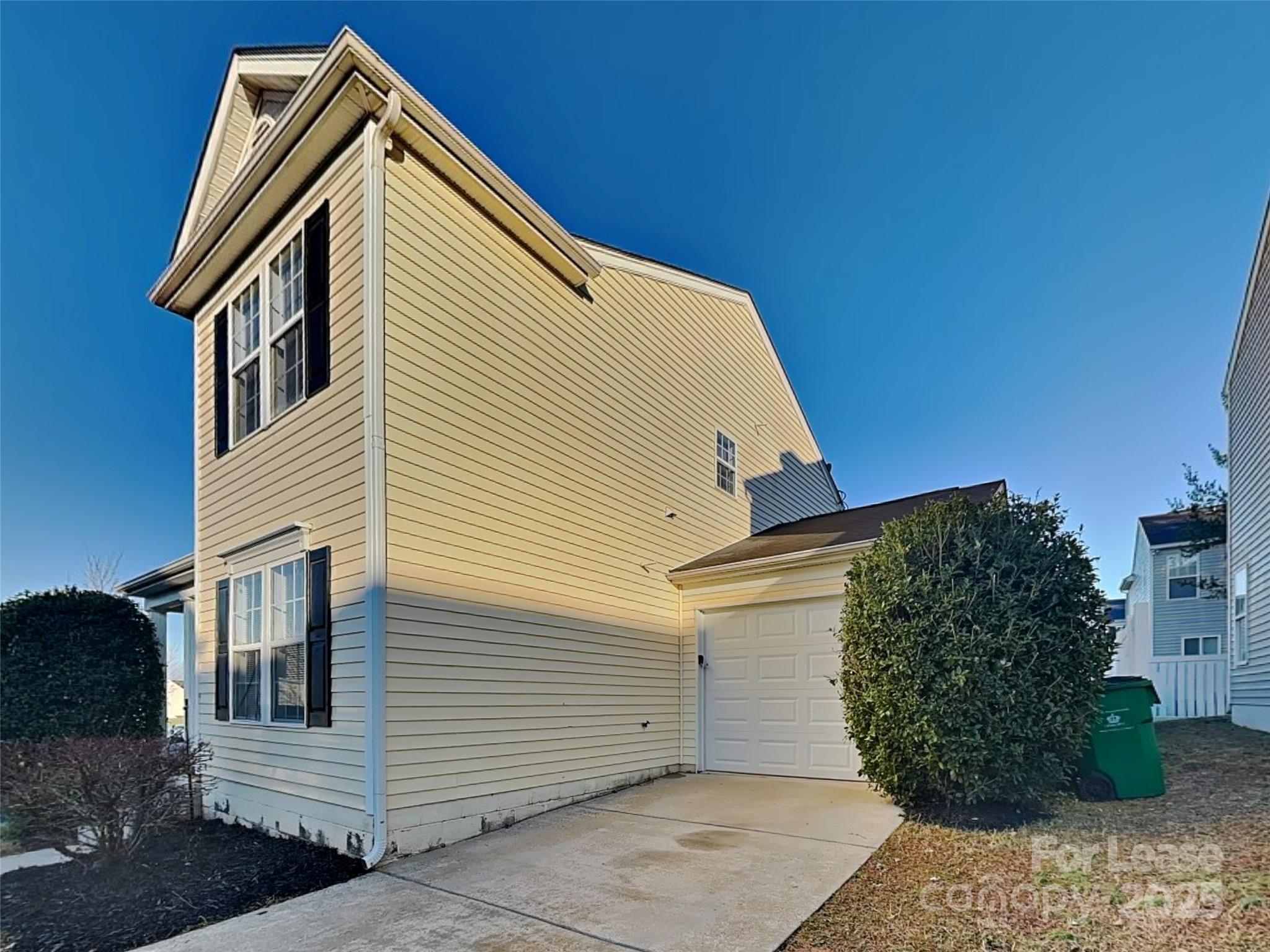 6014 Fiddleleaf Court Property Photo 1