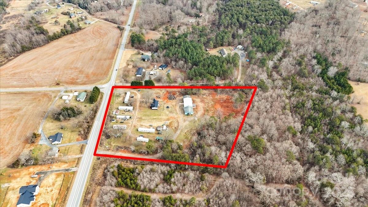 6111 Dallas Cherryville Highway Property Photo 4