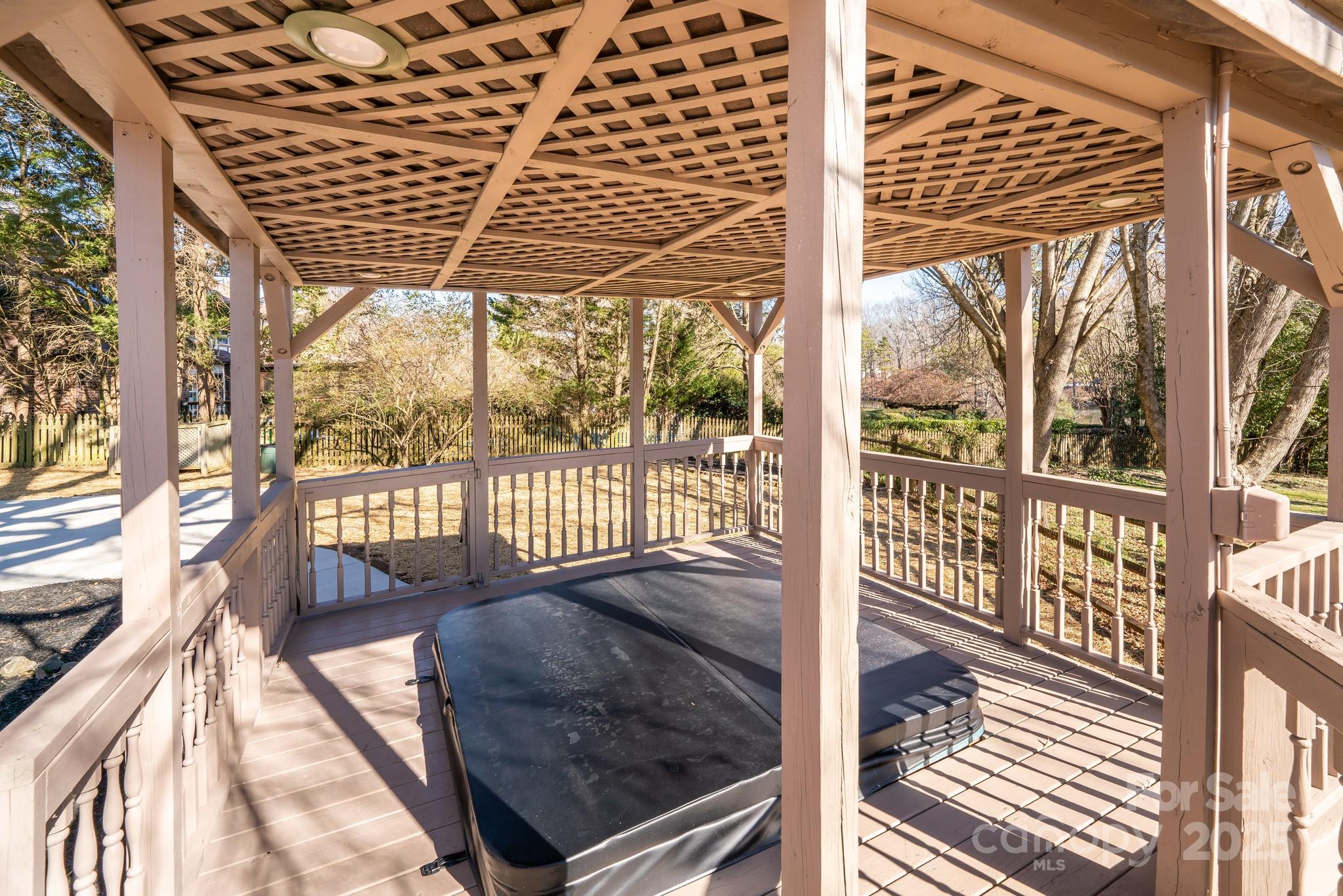 10512 Roseberry Court Property Photo 7