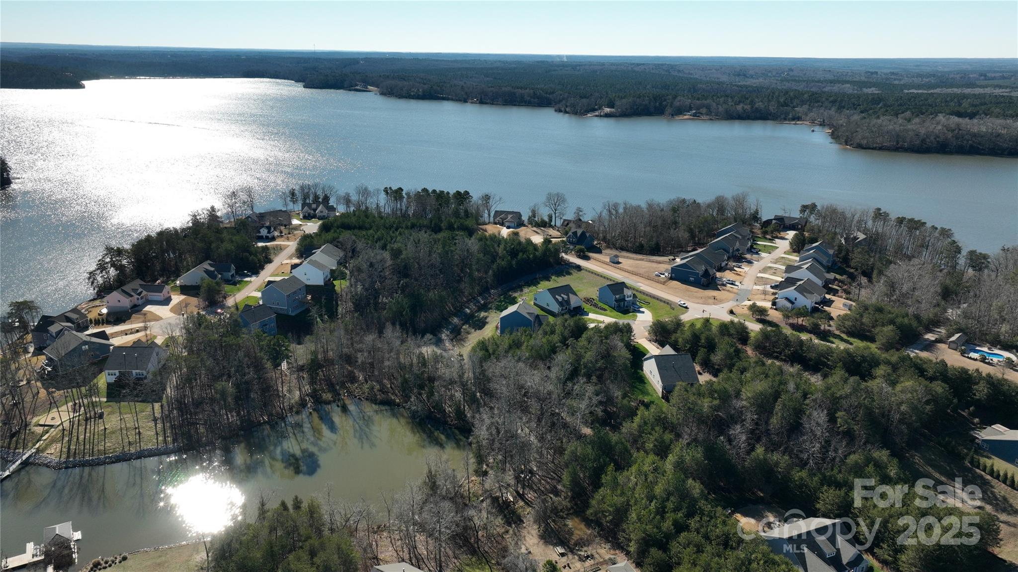 18524 Mainsail Court Property Photo 6