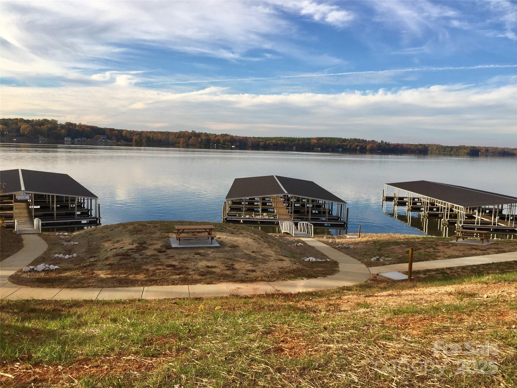 18524 Mainsail Court Property Photo 27