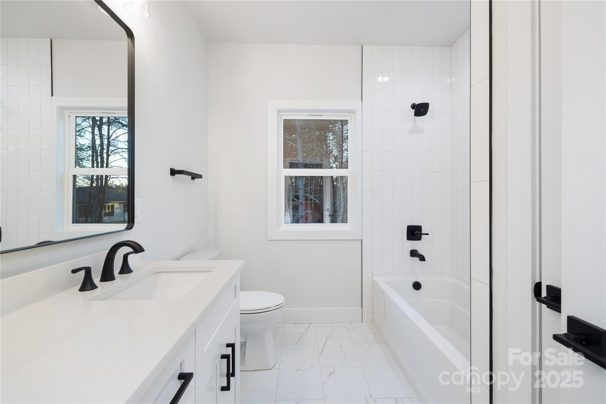 10605 S Hampton Drive Property Photo 21