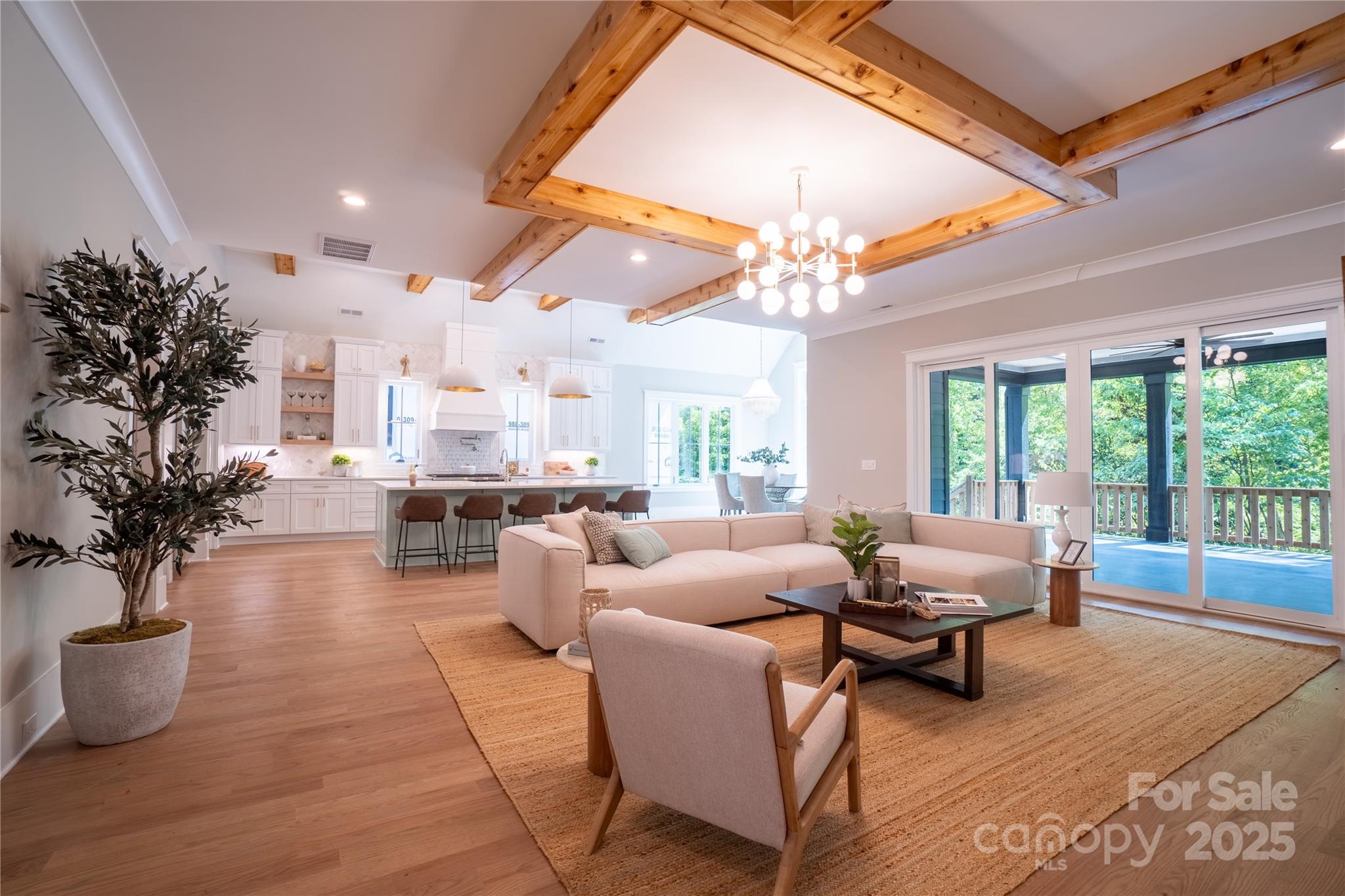 720 Ideal Way Property Photo 7