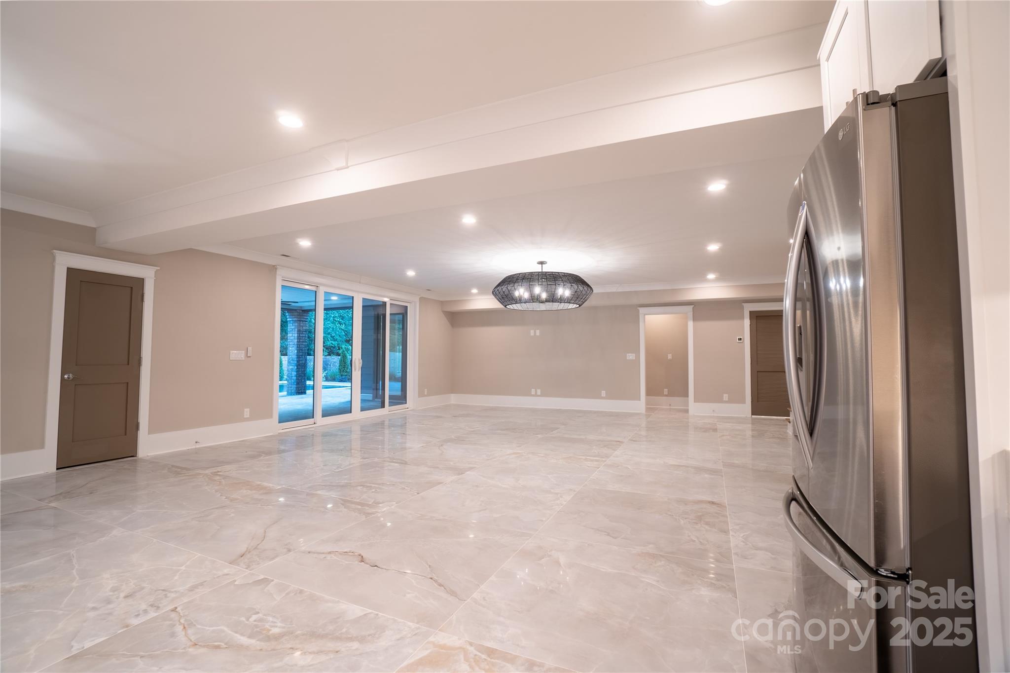 720 Ideal Way Property Photo 39