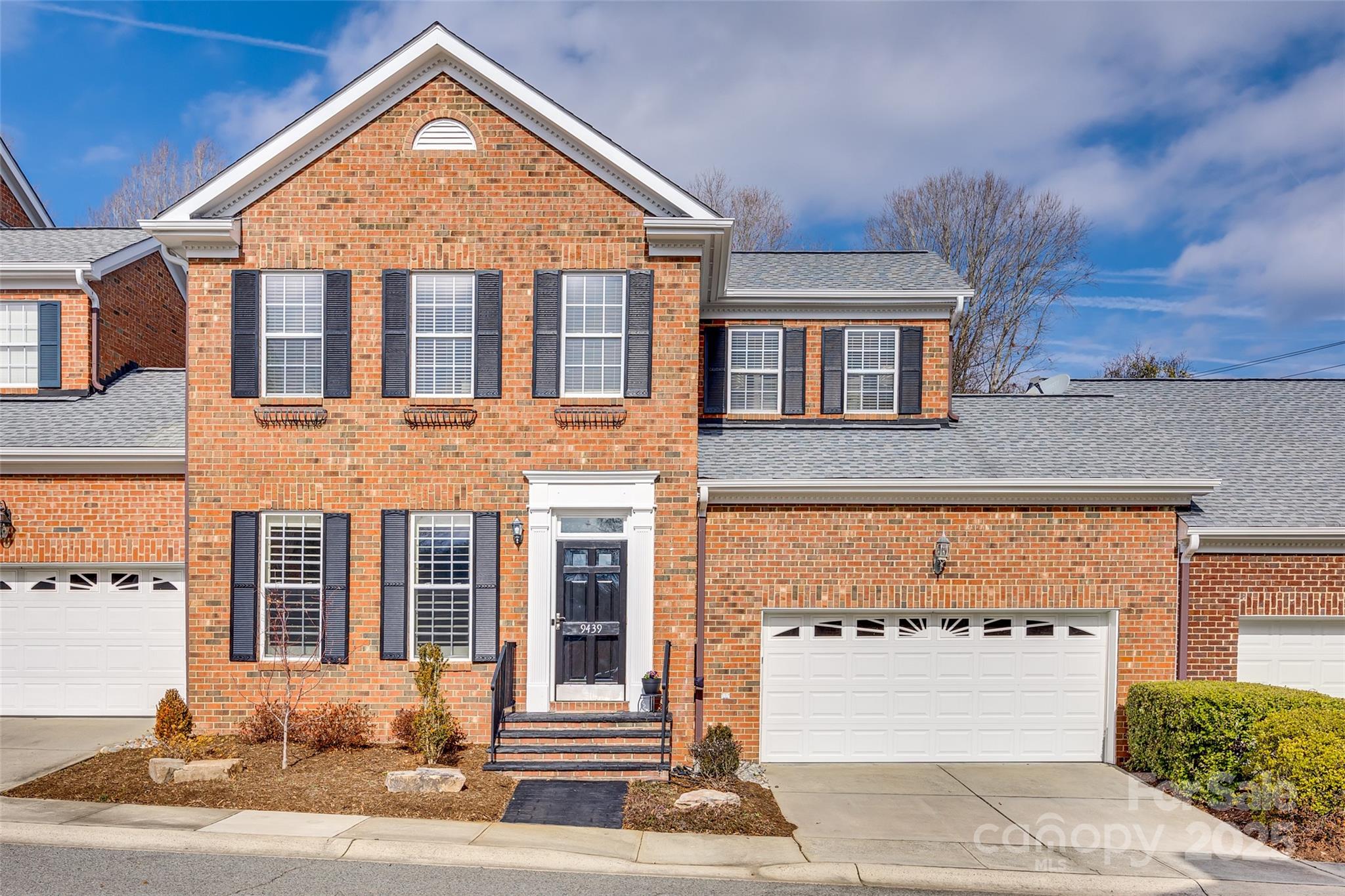 9439 Bonnie Briar Circle Property Photo