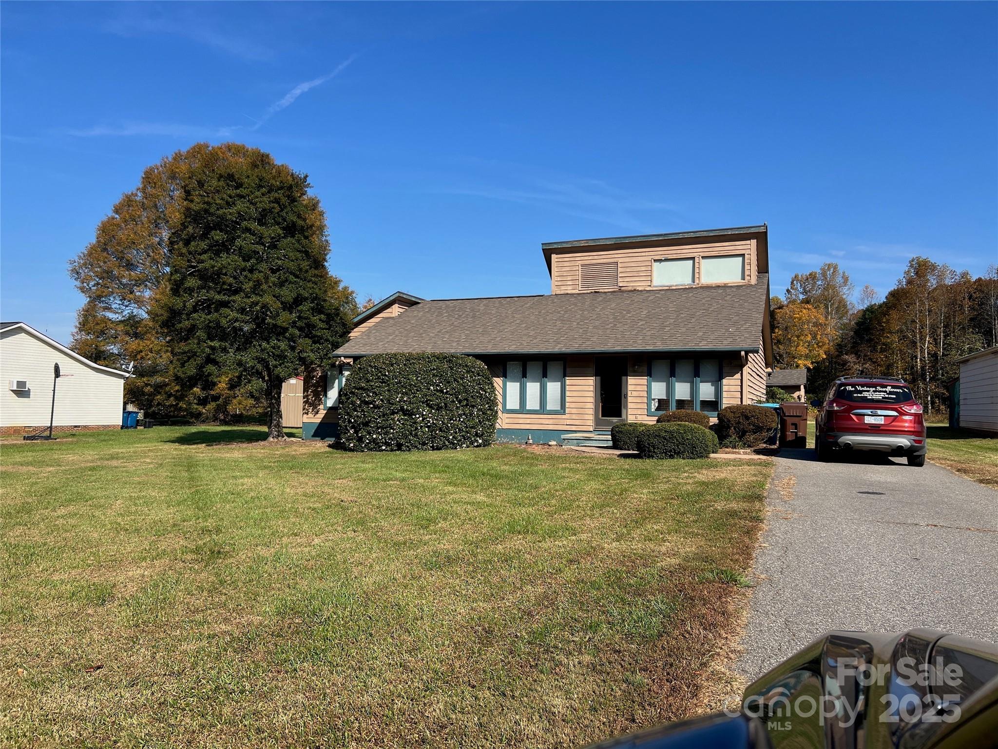 130 Hickory Tree Road Property Photo
