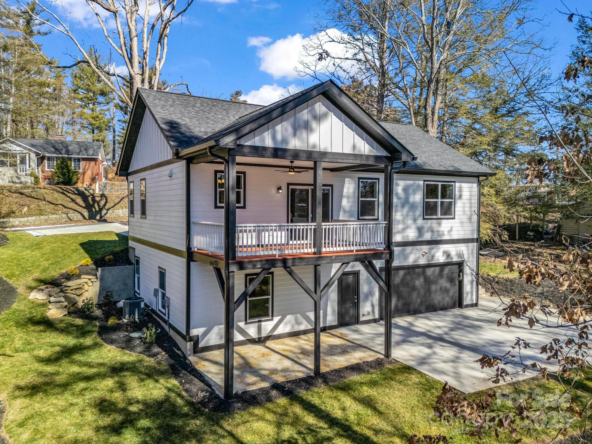 1104 Sylvan Boulevard Property Photo